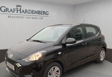 Hyundai i10 8.198 km 14.990 &euro; Landau 76829