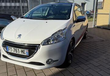 Peugeot 208 136.000 km 4.799 &euro; Malsch 76316