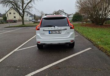 Volvo XC60 233.000 km 13.500 &euro; Elchesheim Illingen 76477