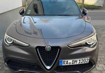 Alfa Romeo Stelvio 105.000 km 23.000 &euro; Kuppenheim 76456