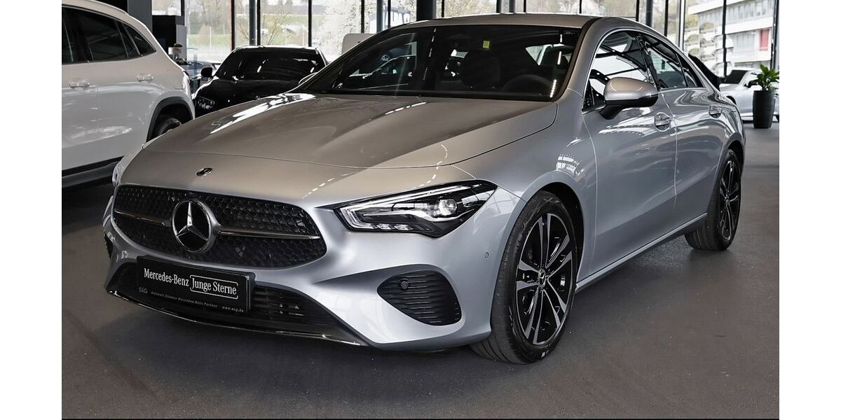 Mercedes-Benz CLA 180 2.300 km 31.890 &euro; Pforzheim 75179