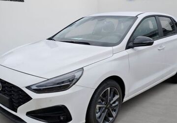 Hyundai i30 1.800 km 23.990 &euro; Graben - Neudorf 76676