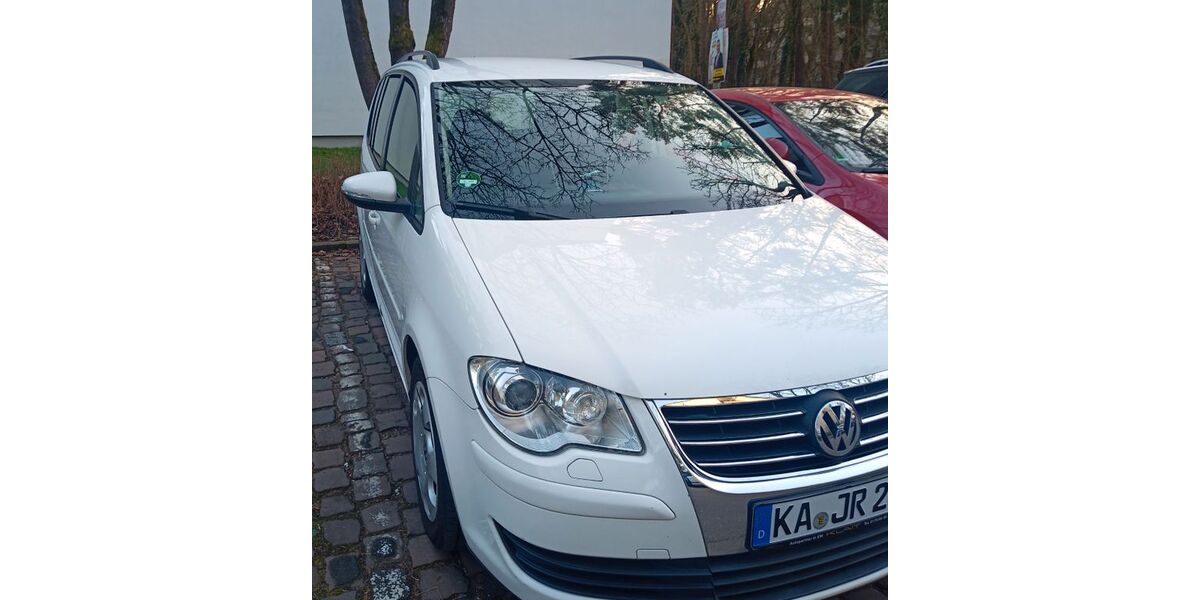VW Touran 343.000 km 3.500 &euro; Karlsruhe 76139