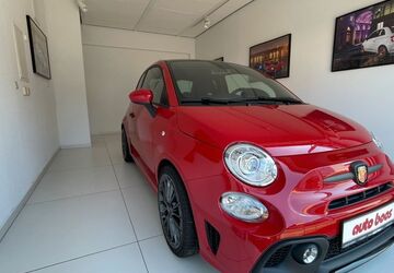 Abarth 695 11.490 km 26.990 &euro; Rastatt 76437