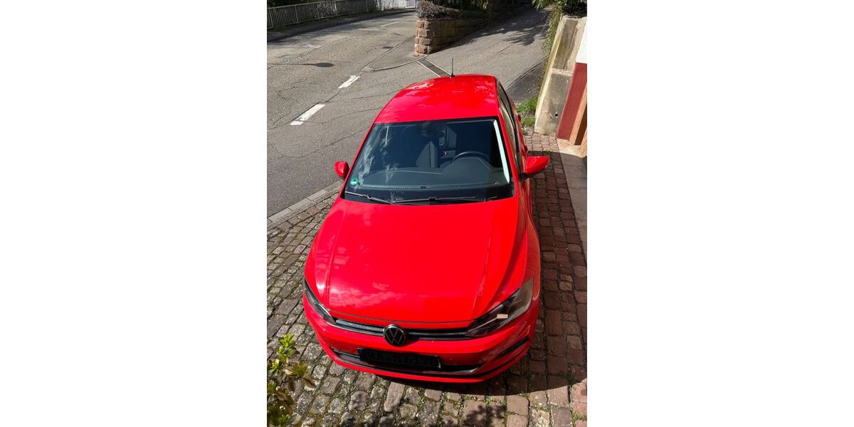 VW Polo 21.600 km 15.900 &euro; Gaggenau 76571