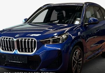 BMW X1 5.900 km 52.490 &euro; Karlsruhe 76227