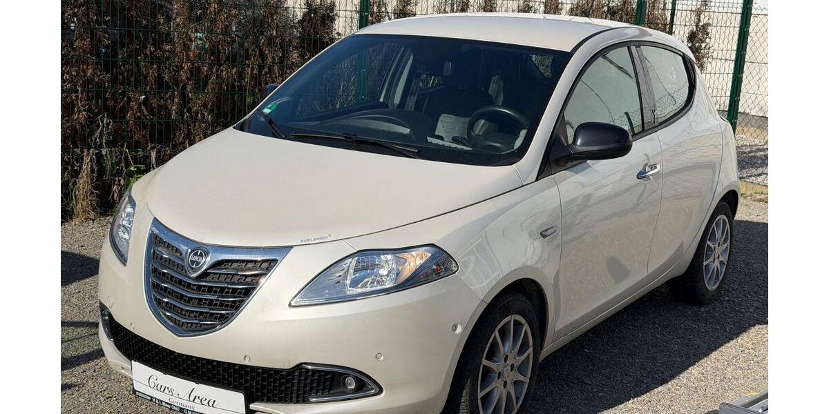 Lancia Ypsilon 95.000 km 5.290 &euro; Muggensturm 76461