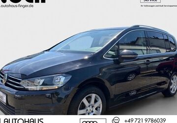 VW Touran 160.900 km 12.890 &euro; Karlsruhe 76149
