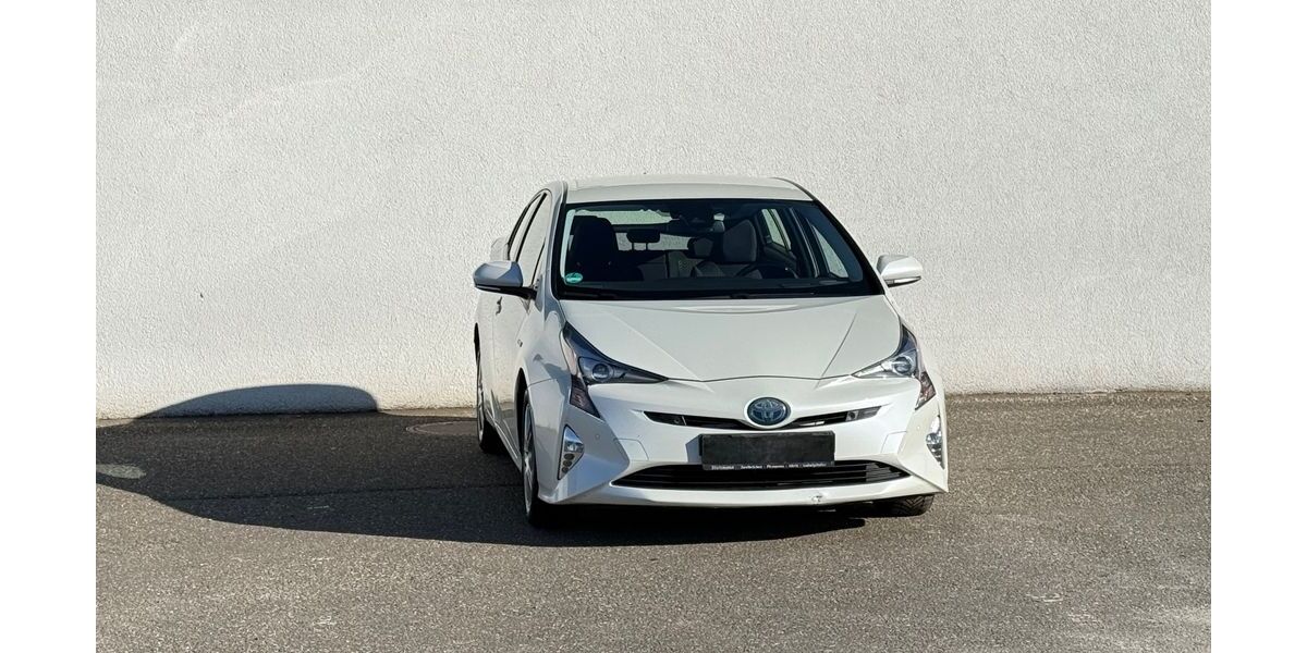 Toyota Prius 129.000 km 14.499 &euro; Kandel 76870