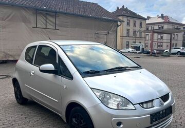 Mitsubishi Colt 159.887 km 2.100 &euro; Landau 76829