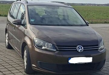 VW Touran 194.000 km 4.950 &euro; Stutensee 76297