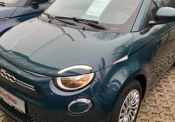 Fiat 500e 15.000 km 23.990 &euro; Karlsruhe 76185