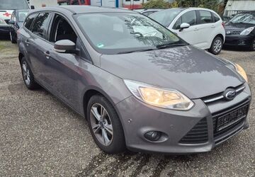Ford Focus 110.000 km 2.500 &euro; Neumalsch 76316