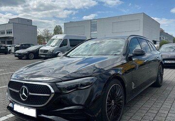 Mercedes-Benz E 450 9.500 km 95.890 &euro; Karlsruhe 76131