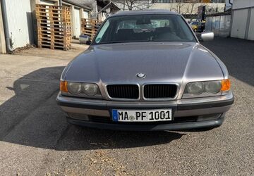 BMW 728 240.100 km 4.499 &euro; Germersheim 76726