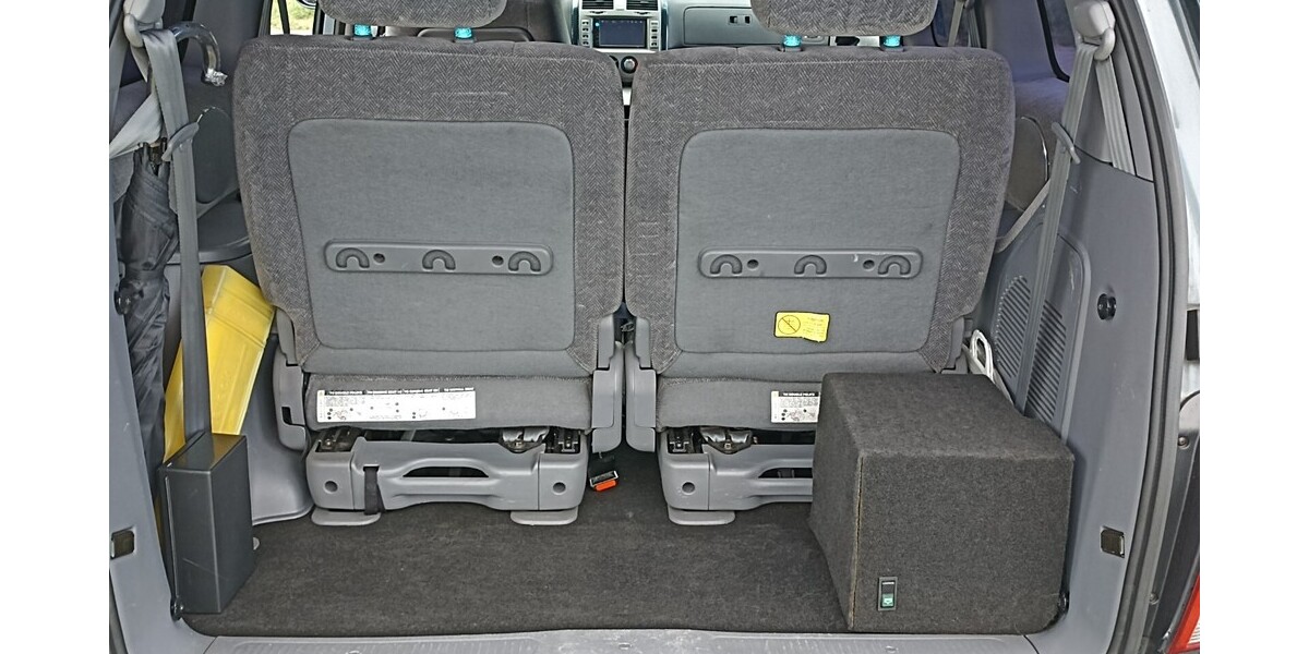 Kia Carnival 107.000 km 11.999 &euro; Birkenfeld 75217