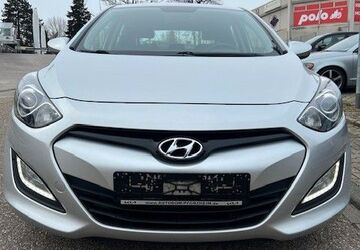 Hyundai i30 161.428 km 4.999 &euro; Pforzheim 75179