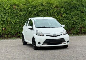 Toyota Aygo (X) 199.000 km 2.499 &euro; Kandel 76870