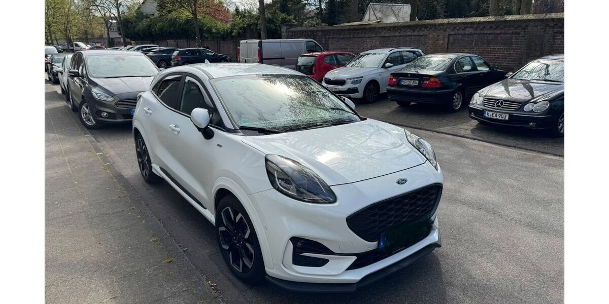 Ford Puma 38.500 km 18.500 &euro; Karlsruhe 76137