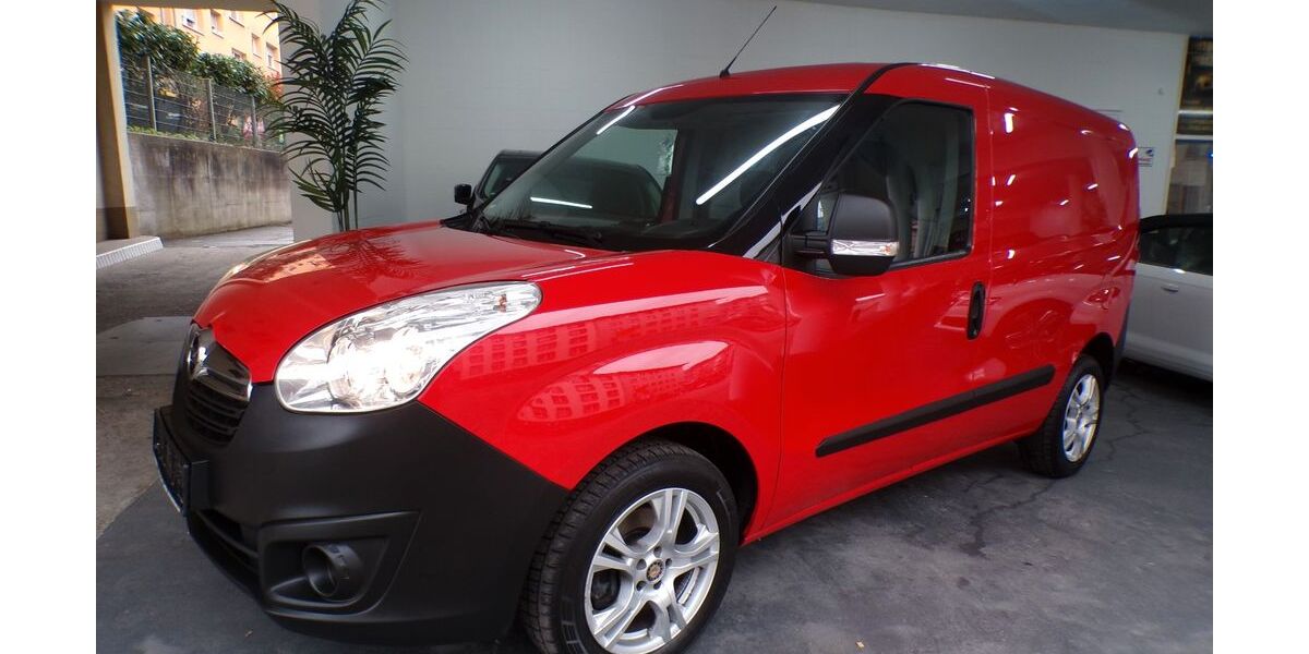 Opel Combo 93.700 km 7.090 &euro; Pforzheim 75172