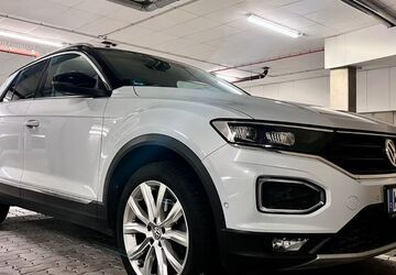 VW T-Roc 116.900 km 19.400 &euro; Karlsruhe 76187