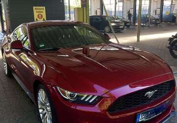 Ford Mustang 54.000 km 27.900 &euro; Karlsruhe 76185