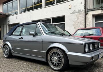 VW Golf 180.000 km 9.999 &euro; Keltern 75210