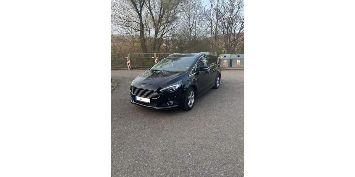 Ford S-Max 136.000 km 13.400 &euro; Keltern 75210