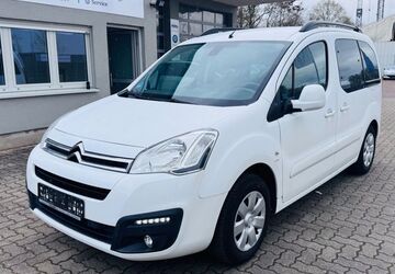 Citroen Berlingo 46.200 km 13.900 &euro; Bornheim 76879