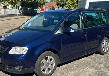 VW Touran 354.000 km 1.690 &euro; Rastatt 76437