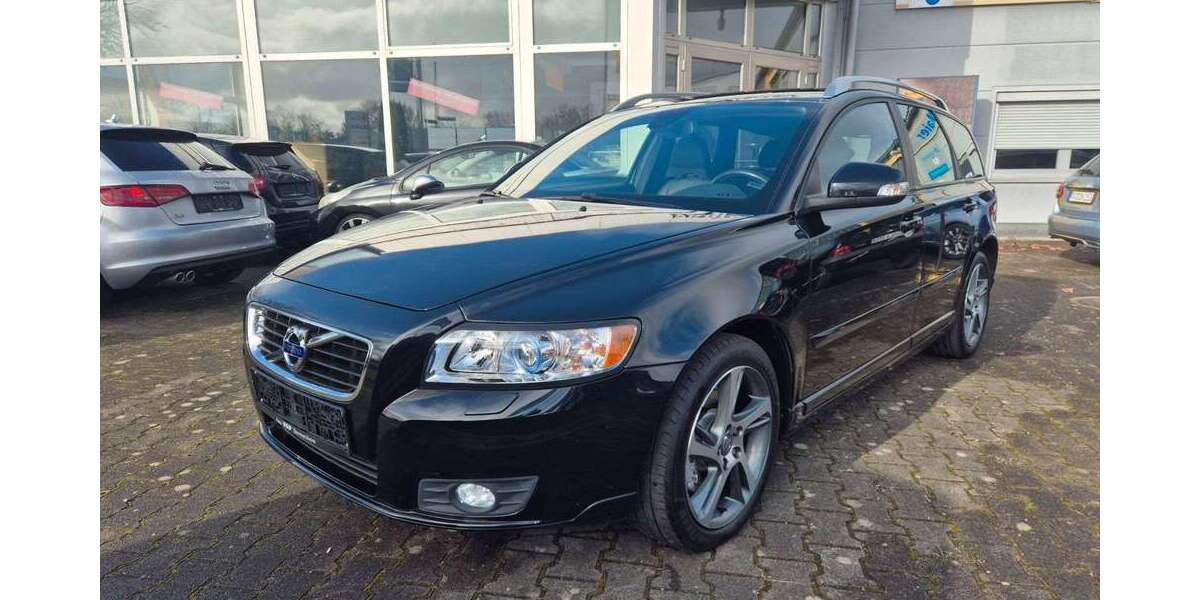 Volvo V50 122.729 km 9.900 &euro; Durmersheim 76448