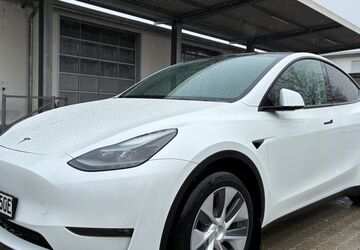 Tesla Model Y 44.000 km 38.000 &euro; Karlsruhe 76189