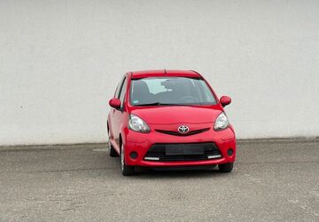 Toyota Aygo (X) 130.000 km 3.499 &euro; Kandel 76870