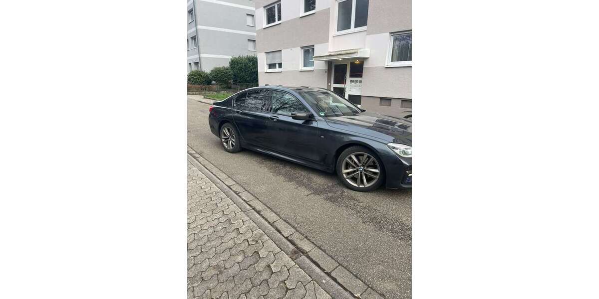 BMW 730 213.000 km 23.500 &euro; Karlsruhe 76131