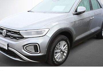 VW T-Roc 7.600 km 29.890 &euro; Karlsruhe 76131