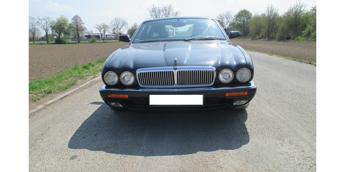 Jaguar X-Type 203.000 km 4.750 &euro; Knittelsheim 76879