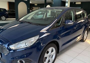 Ford S-Max 73.070 km 15.798 &euro; Pforzheim 75179