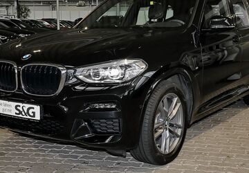 BMW X3 41.780 km 37.890 &euro; Karlsruhe 76185