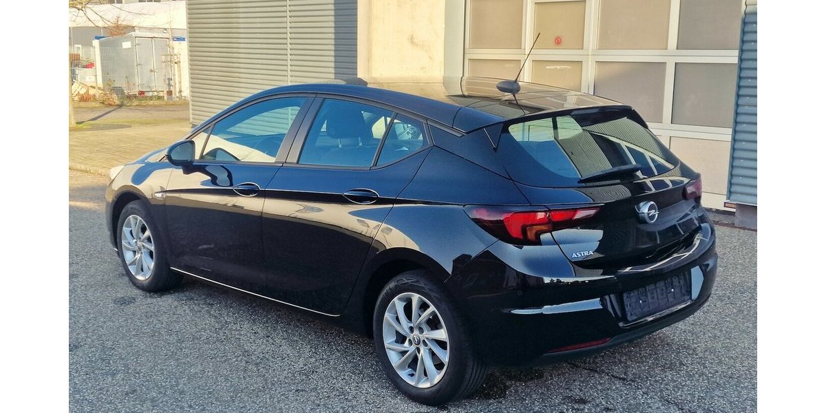 Opel Astra 1.5 D Edition Klimaautomatik NAVI LED 52.000 km 14.998 &euro; Landau 76829