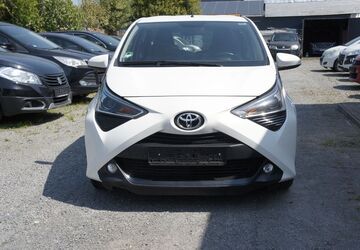 Toyota Aygo (X) 92.000 km 10.800 &euro; Malsch 76316