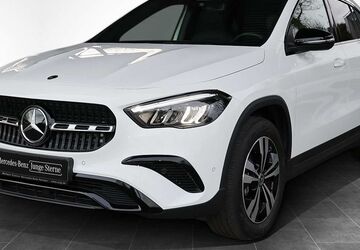 Mercedes-Benz GLA 180 10.090 km 34.880 &euro; Bretten 75015