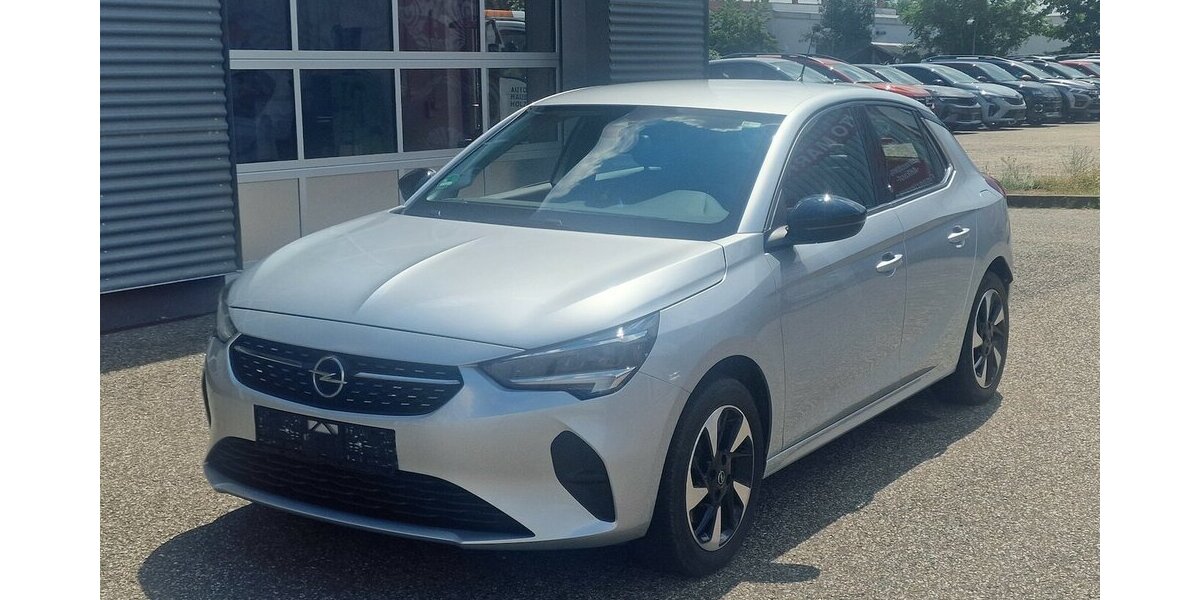 Opel Corsa e Elegance NAVI Klimautomatik Automatik 29.000 km 15.998 &euro; Landau 76829