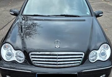 Mercedes-Benz C 220 126.000 km 8.650 &euro; Karlsruhe 76131