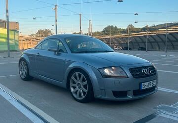 Audi TT 185.000 km 16.000 &euro; Gernsbach 76593