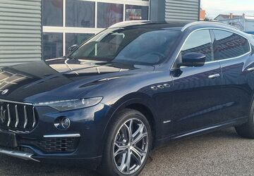 Maserati Levante 46.000 km 49.998 &euro; Landau 76829