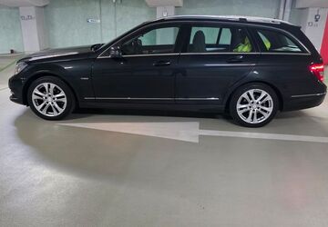 Mercedes-Benz C 180 167.150 km 9.450 &euro; Karlsruhe 76131