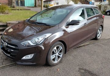 Hyundai i30 94.000 km 10.900 &euro; Stutensee 76297