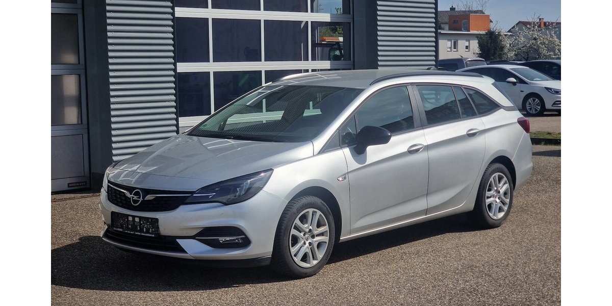 Opel Astra 1.2 Turbo Edition Klimaautomatic NAVI 49.000 km 16.499 &euro; Landau 76829