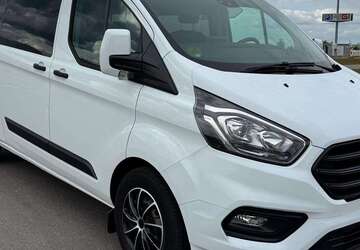 Ford Tourneo Custom 220.000 km 14.900 &euro; Karlsruhe 76139