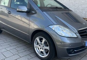 Mercedes-Benz A 160 153.212 km 3.000 &euro; Graben Neudorf 76676